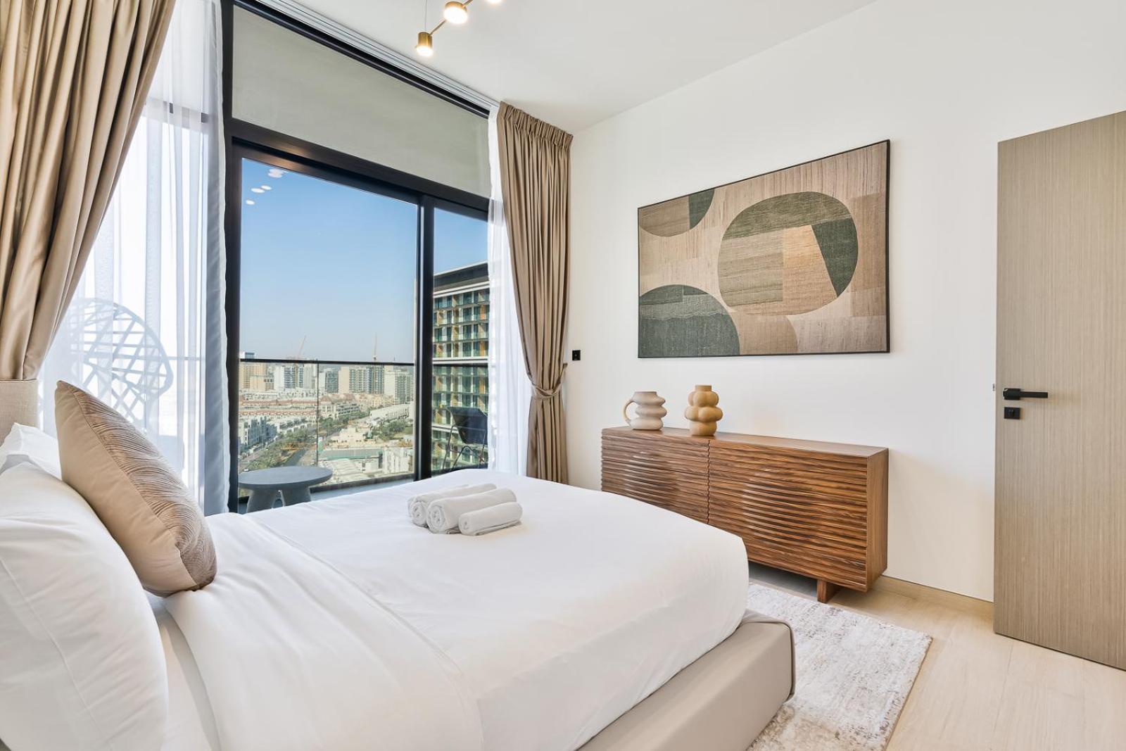 Luxury 3br With Pool And Gym
