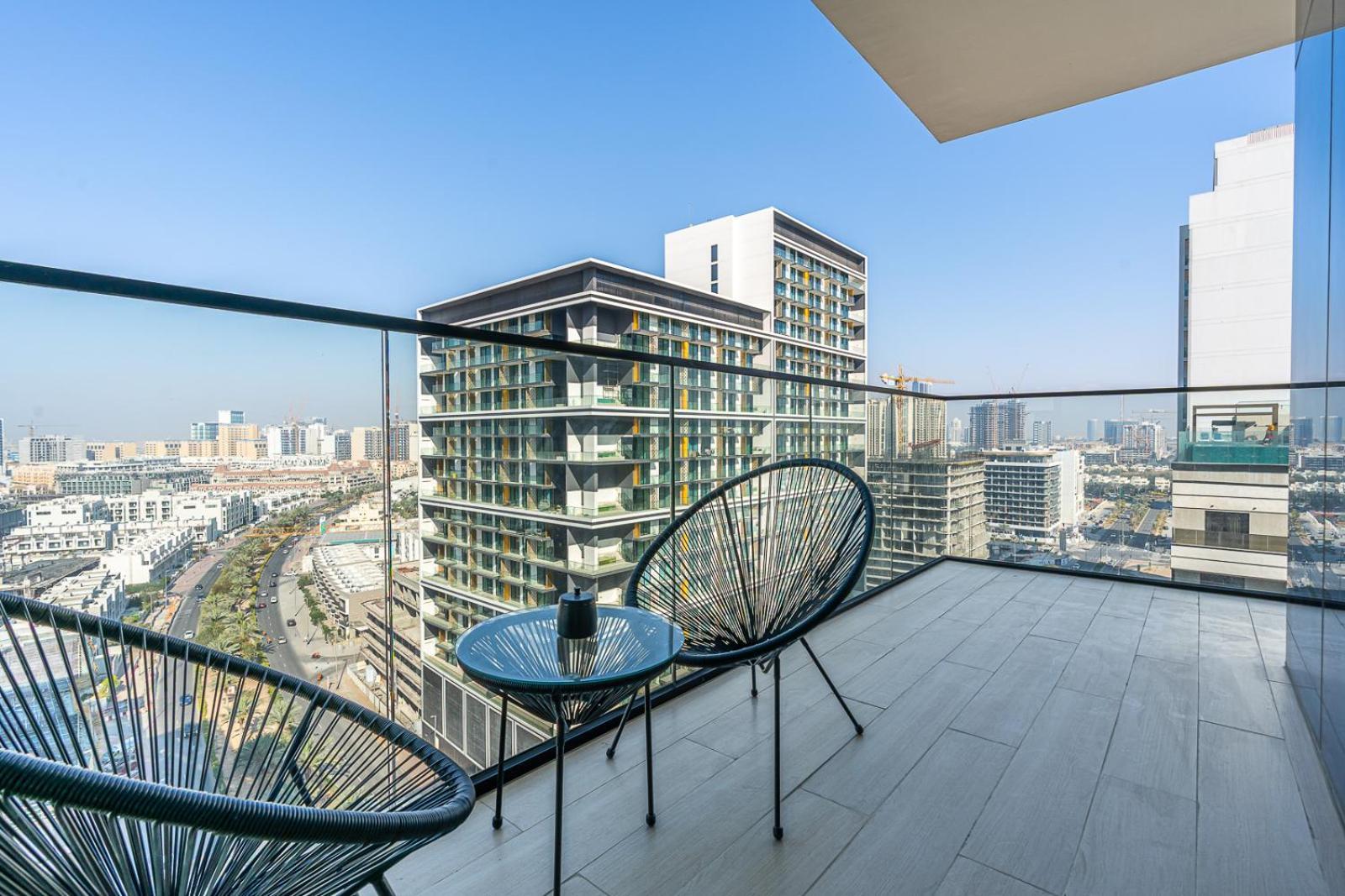 Luxury 3br With Pool And Gym Apartment